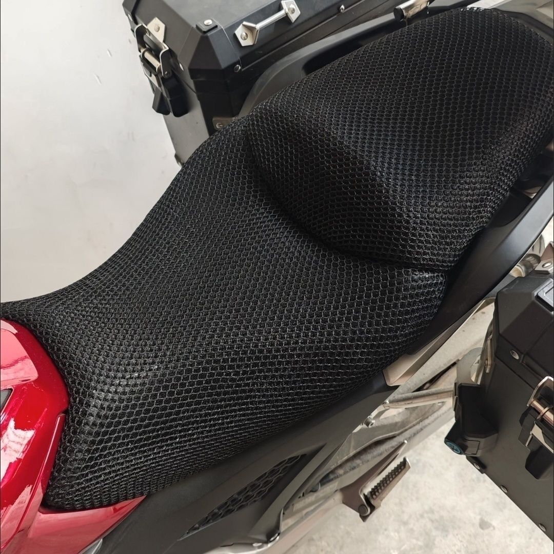 Honda NC700X Honeycomb Motorcycle Seat Cover – Black