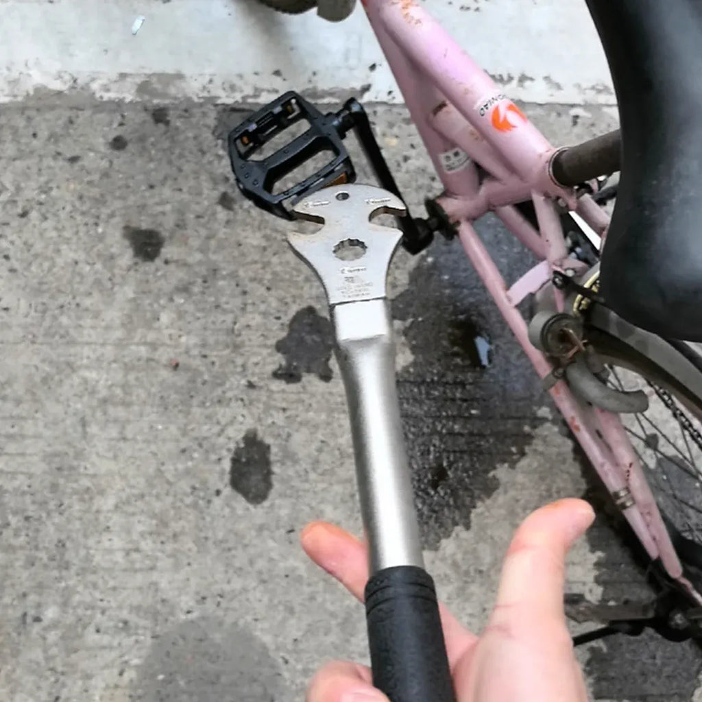 Bike Pedal Wrench Extended Handle Road Mountain Bicycle Repair Removal Tool Use